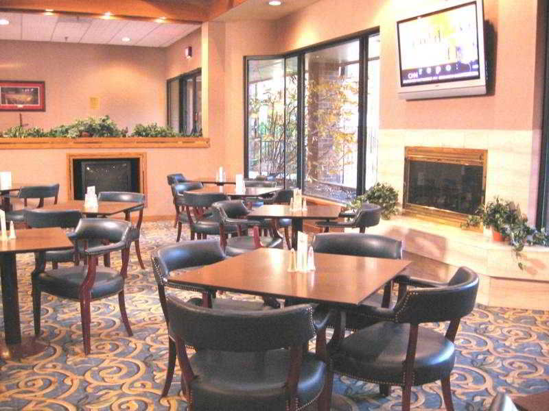 Ramada By Wyndham Raleigh Hotell Exteriör bild
